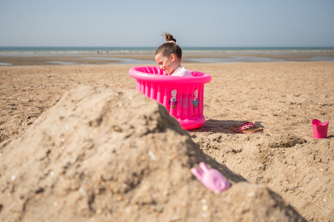 Cupcake Babies Big Bath Pink &amp; inflator (suitable from 1 year up to 8 years)